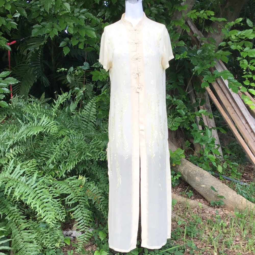 Vintage Chinese silk with embroidery tunic dress
